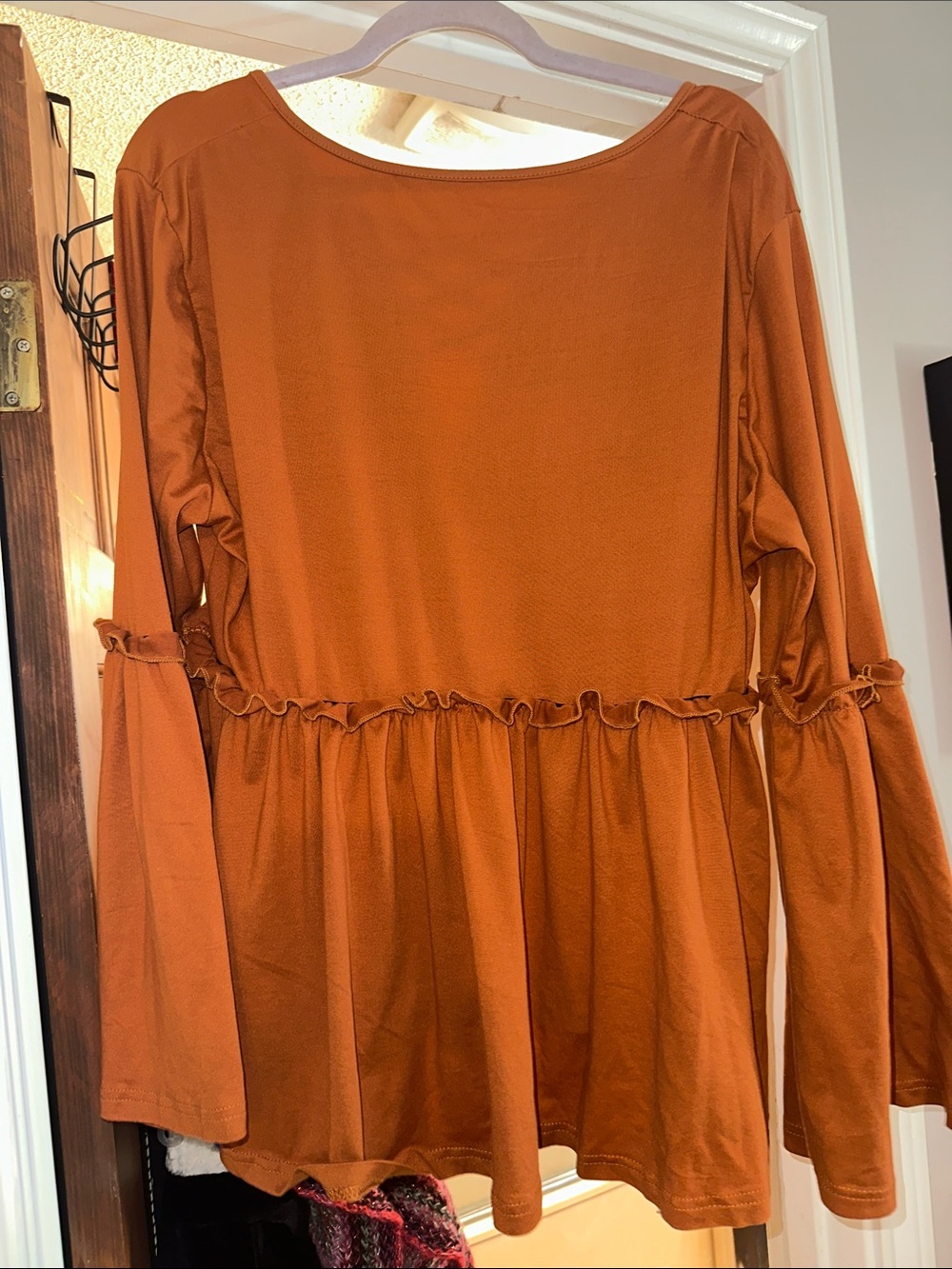 SHEIN Rust Lace-Up Ruffle Tiered Long Sleeve Tunic two x poly spandex 2x new - Picture 2 of 7